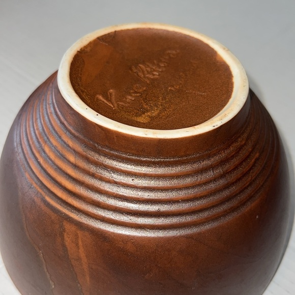 Vance Kitira Large Bowl Made in Thailand Nature Inspired Ceramic Pottery 7”x 5” - Picture 4 of 5